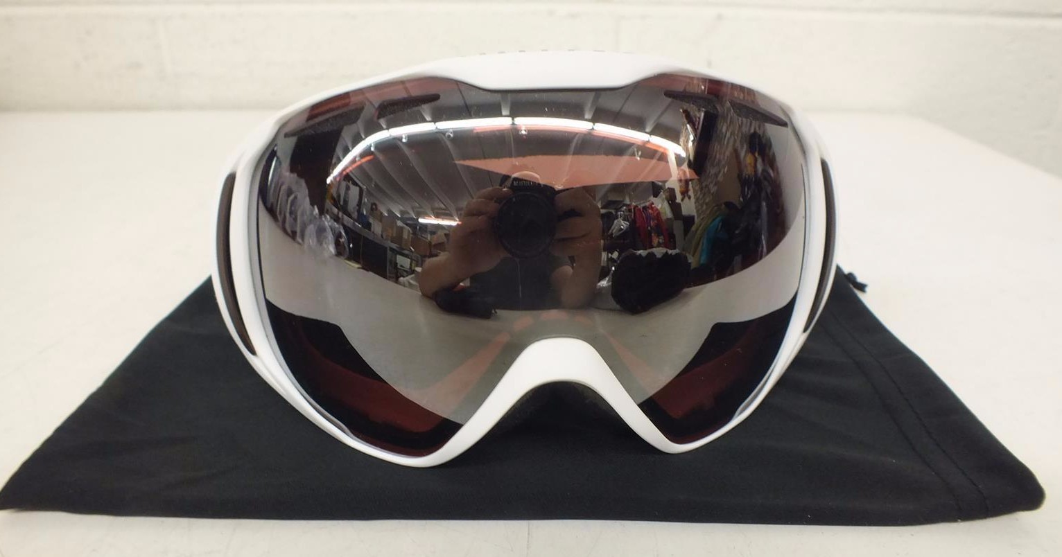 Native Eyewear Upslope White Medium-Fit Ski/Snowboard Goggles w/Bronze Lens NEW