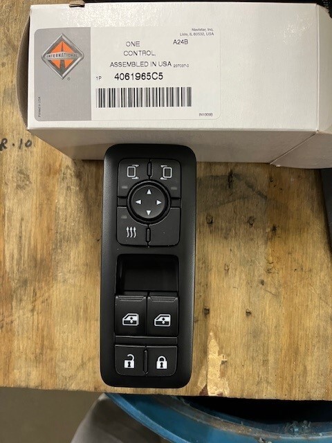 4061965C5 Genuine International Driver Door Control Unit OEM - New