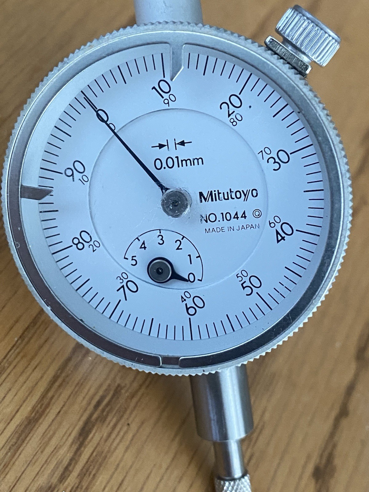 Mitutoyo 1044 Dial Indicator