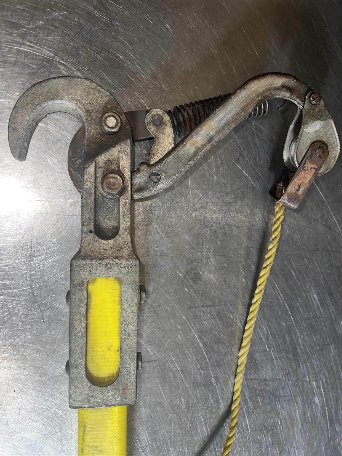 Bartlett Tree Trimmer STICK ELECTRICAL CABLE TOOL
