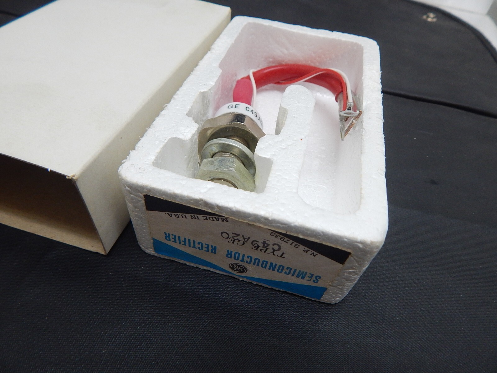 GENERAL ELECTRIC GE C49A20 THYRISTOR INV 70A 100V TO-94 - USA FAST SHIPPING