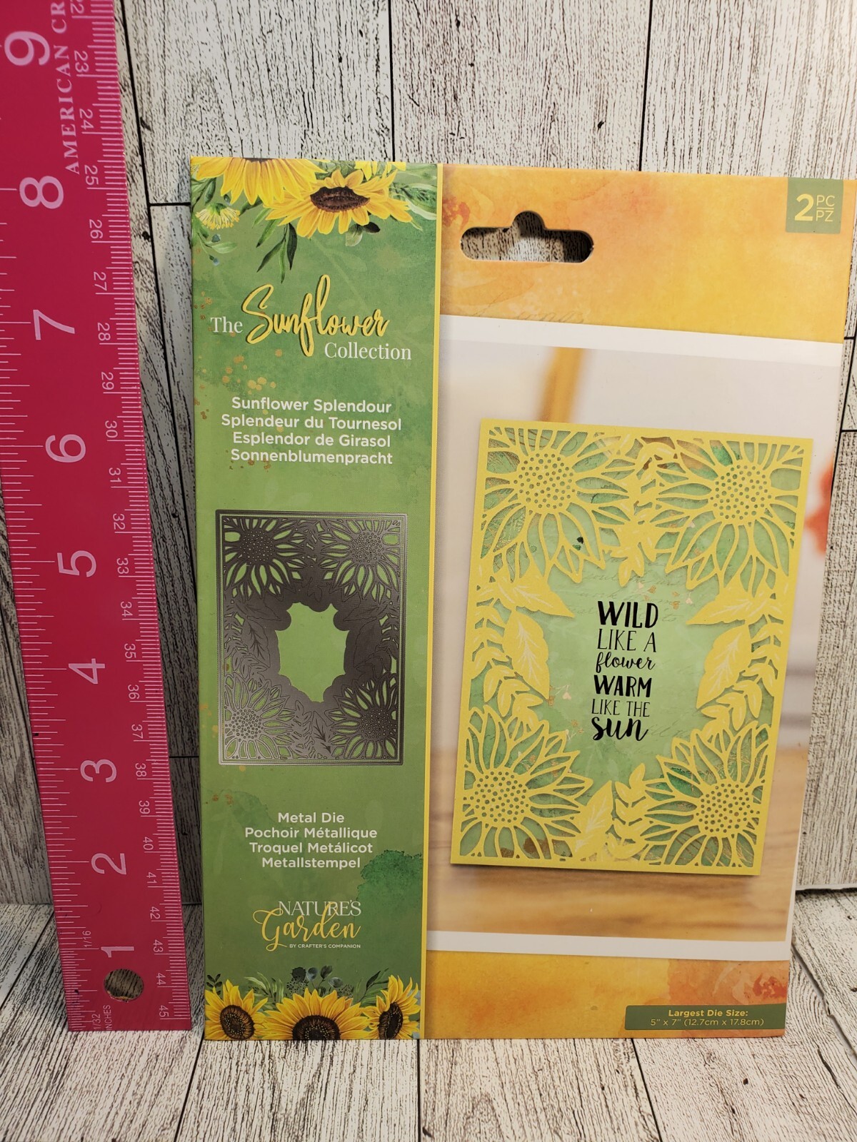 CS2 Crafters Companion Sunflower Collection Splendour Metal Die Background New