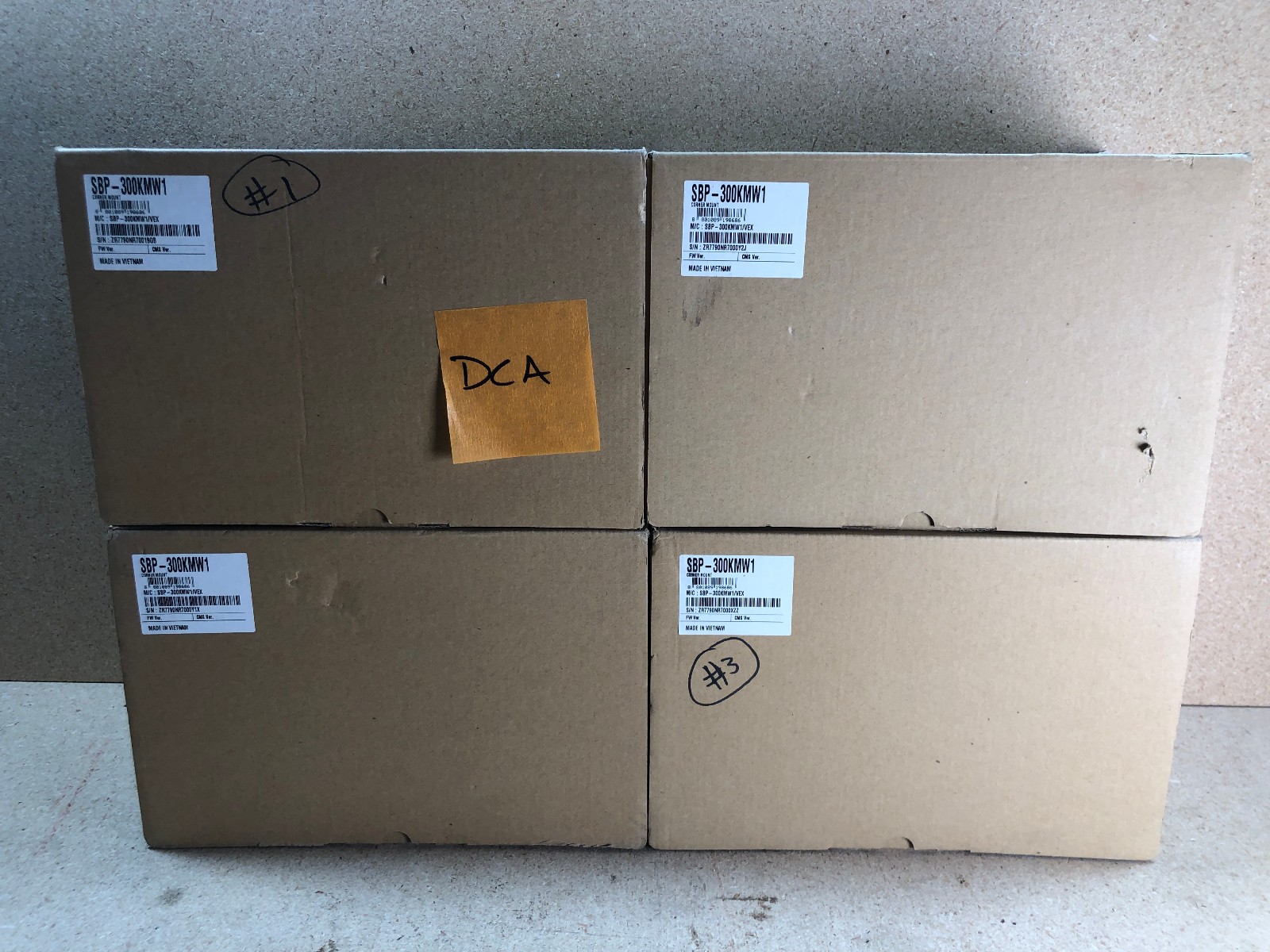 Lot of 4 Hanwha SBP-300KMW1 Corner Mount