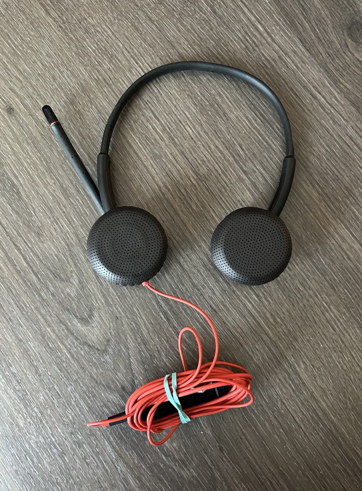 Plantronics C3200 Wired Headset w/ Adjustable Mic In-Line Controller USB