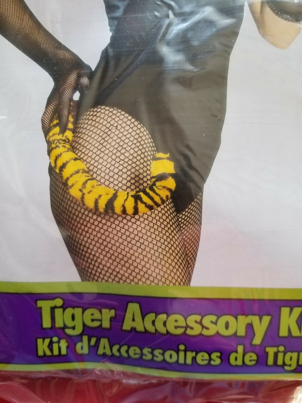Woman's sexy Tiger Halloween Accessory Kit
