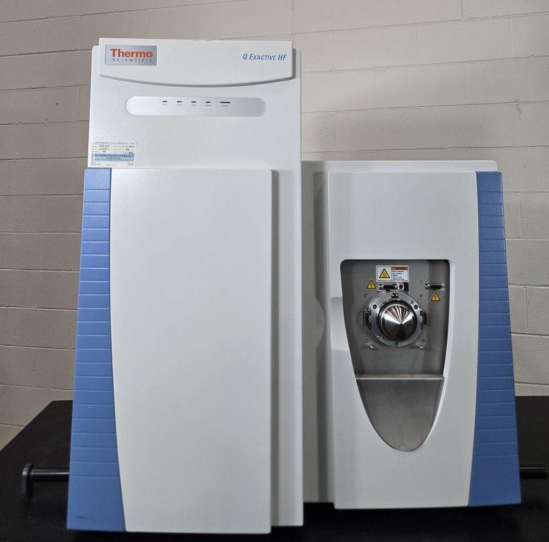 Thermo Q EXACTIVE HF Mass Spectrometer Parts Instrument 2016 German (3380079)
