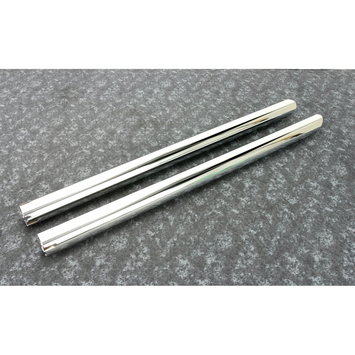 V-Twin Manufacturing 30" Exhaust Extensions 1 3/4" Pipes-08-0196(no ship to CA)