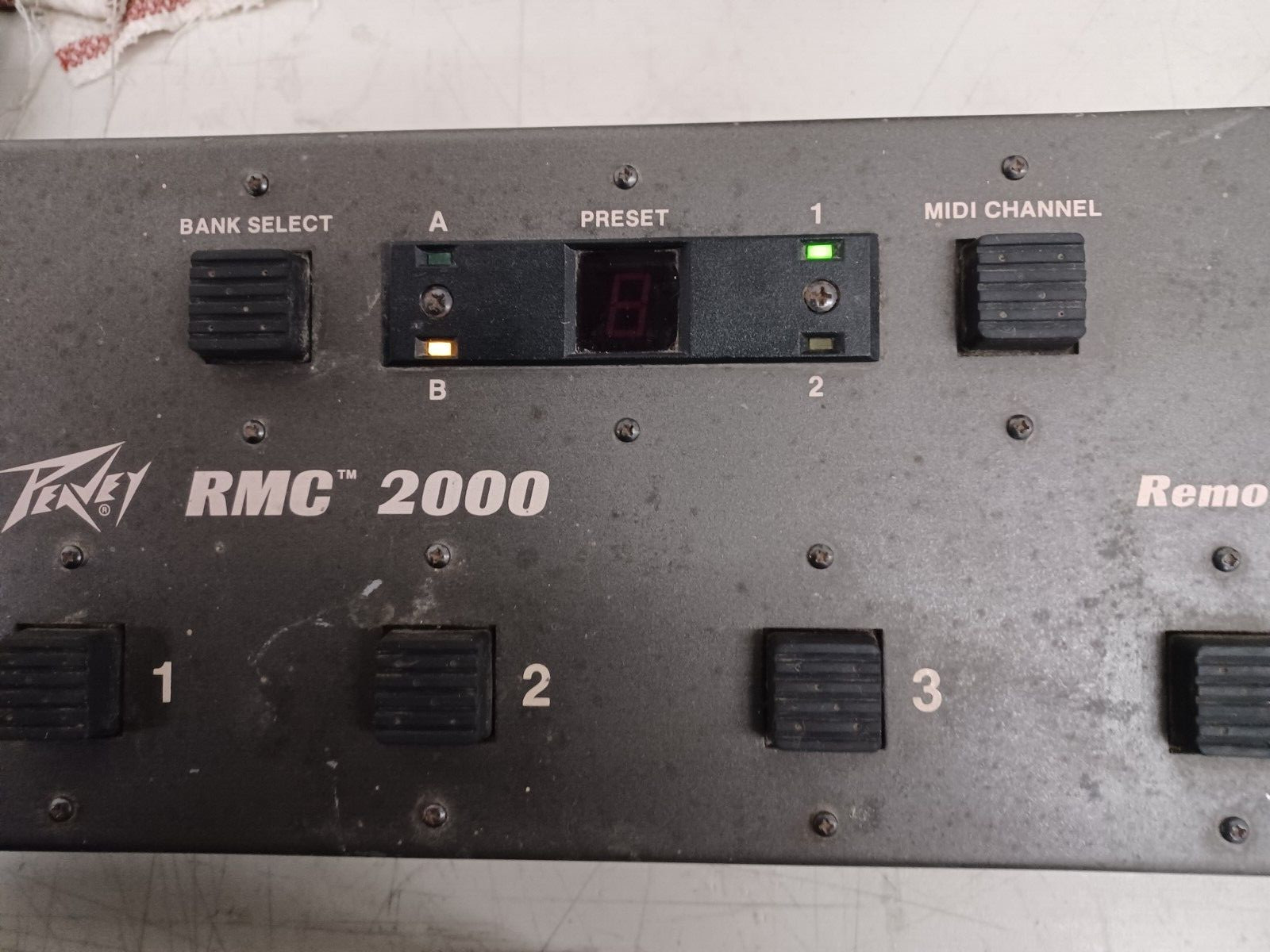 PEAVY RMC 2000 REMOTE MIDI CONTROLLER Foot Switches For parts repair Powers on