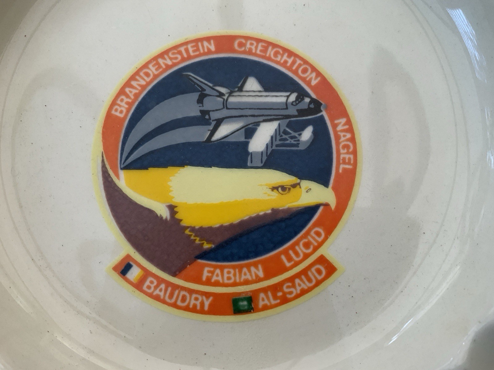 Space Shuttle Discovery STS-51-G. Commemorative Ashtray. NASA. 1985