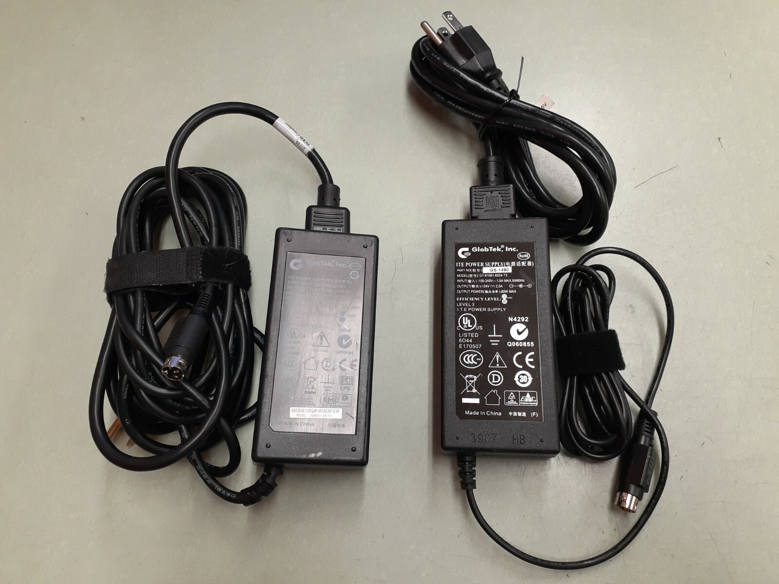 (2) Globtek Power PSU GT-81081-6024-T3 24V DC 2.5A Power Adapter