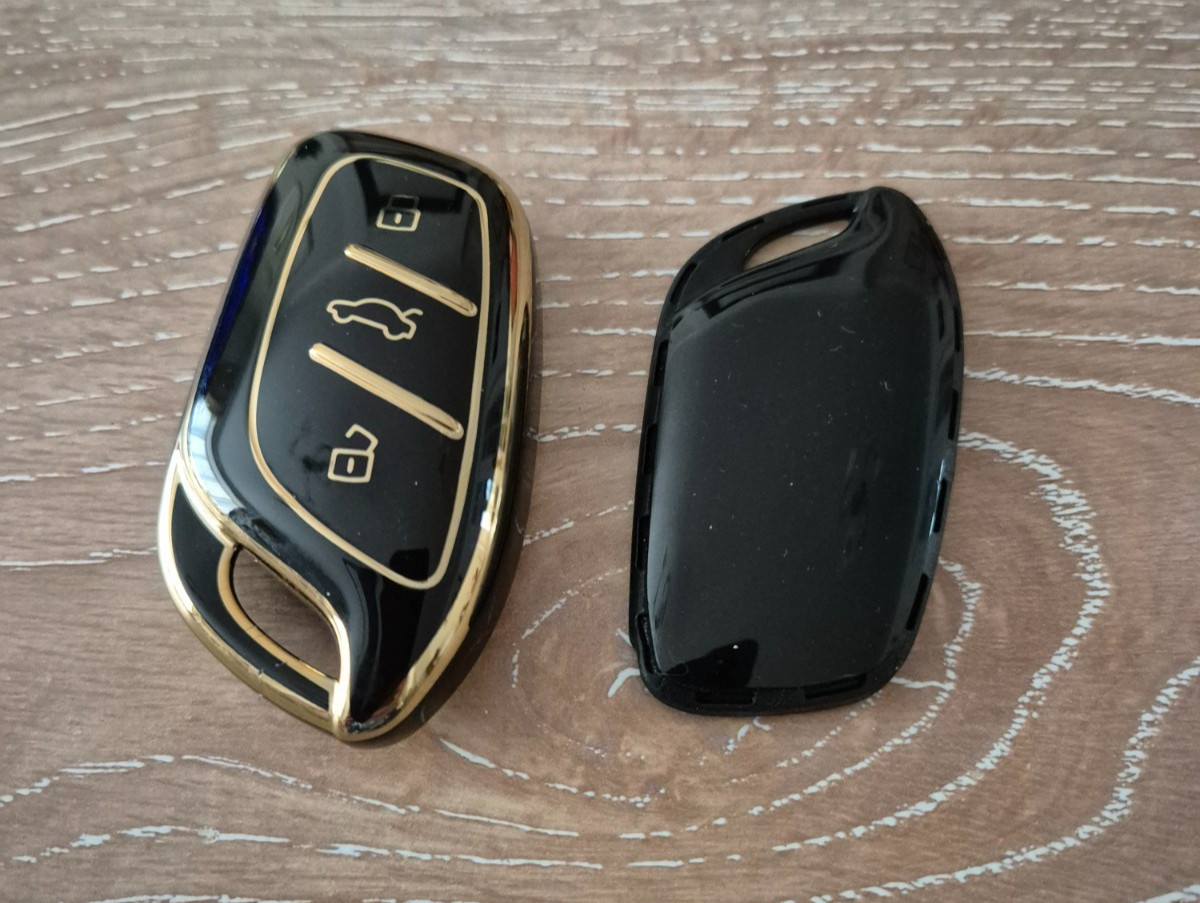 TPU 3 BUTTON CAR REMOTE KEY FOB CASE - BLACK WITH GOLD EDGING
