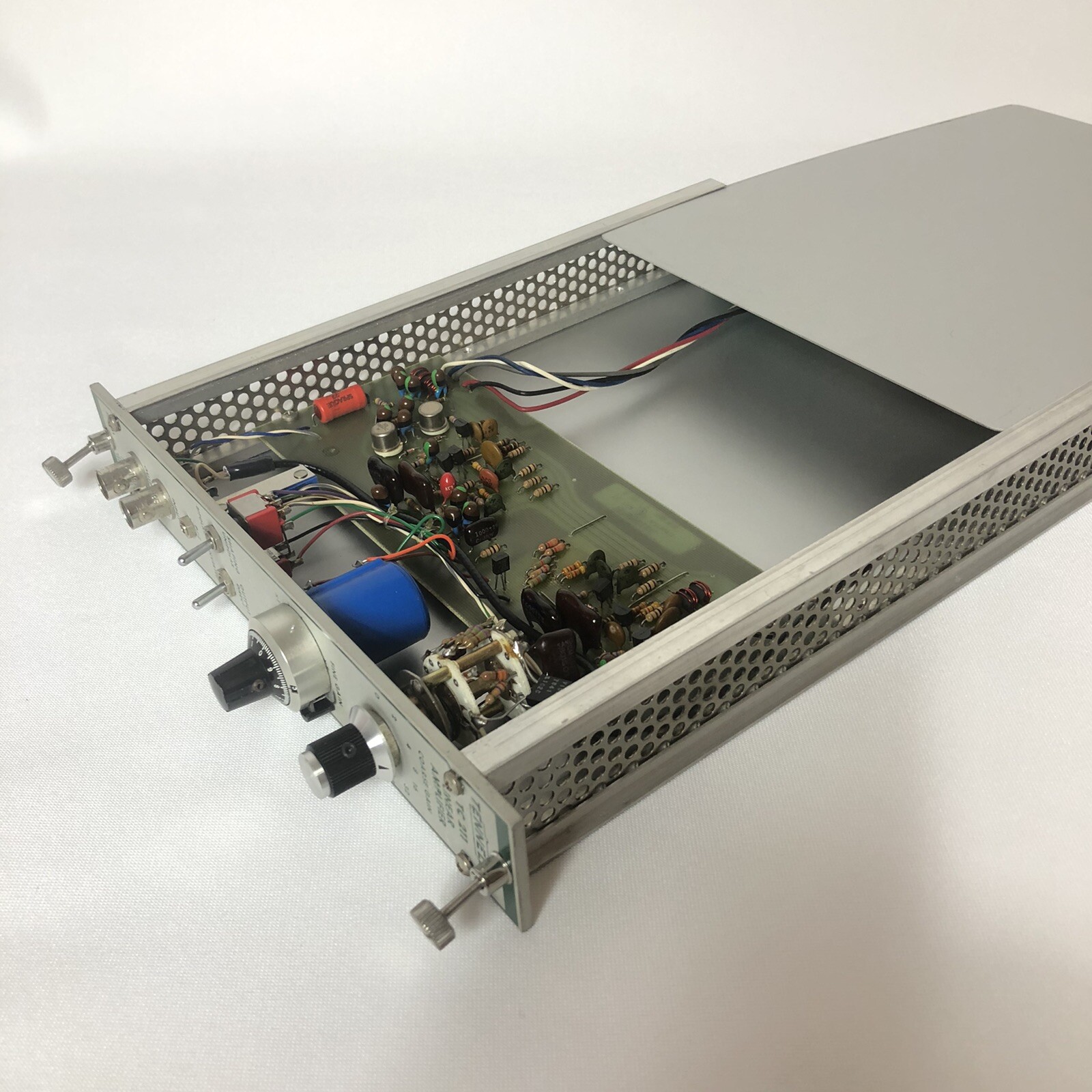 Tennelec TC 211 Linear Amp NIM BIN Plug-in Module