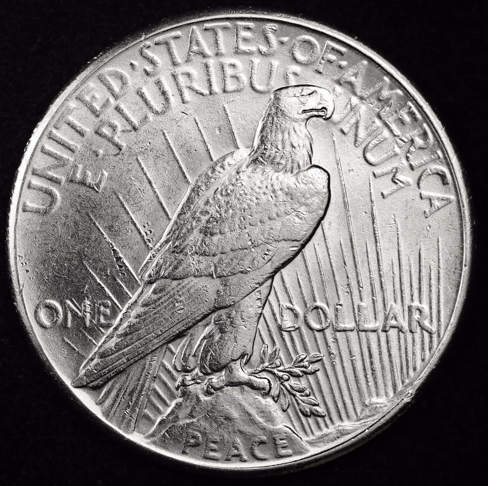 1926-p Peace Silver Dollar. B.U. 100204 (Inventory A)