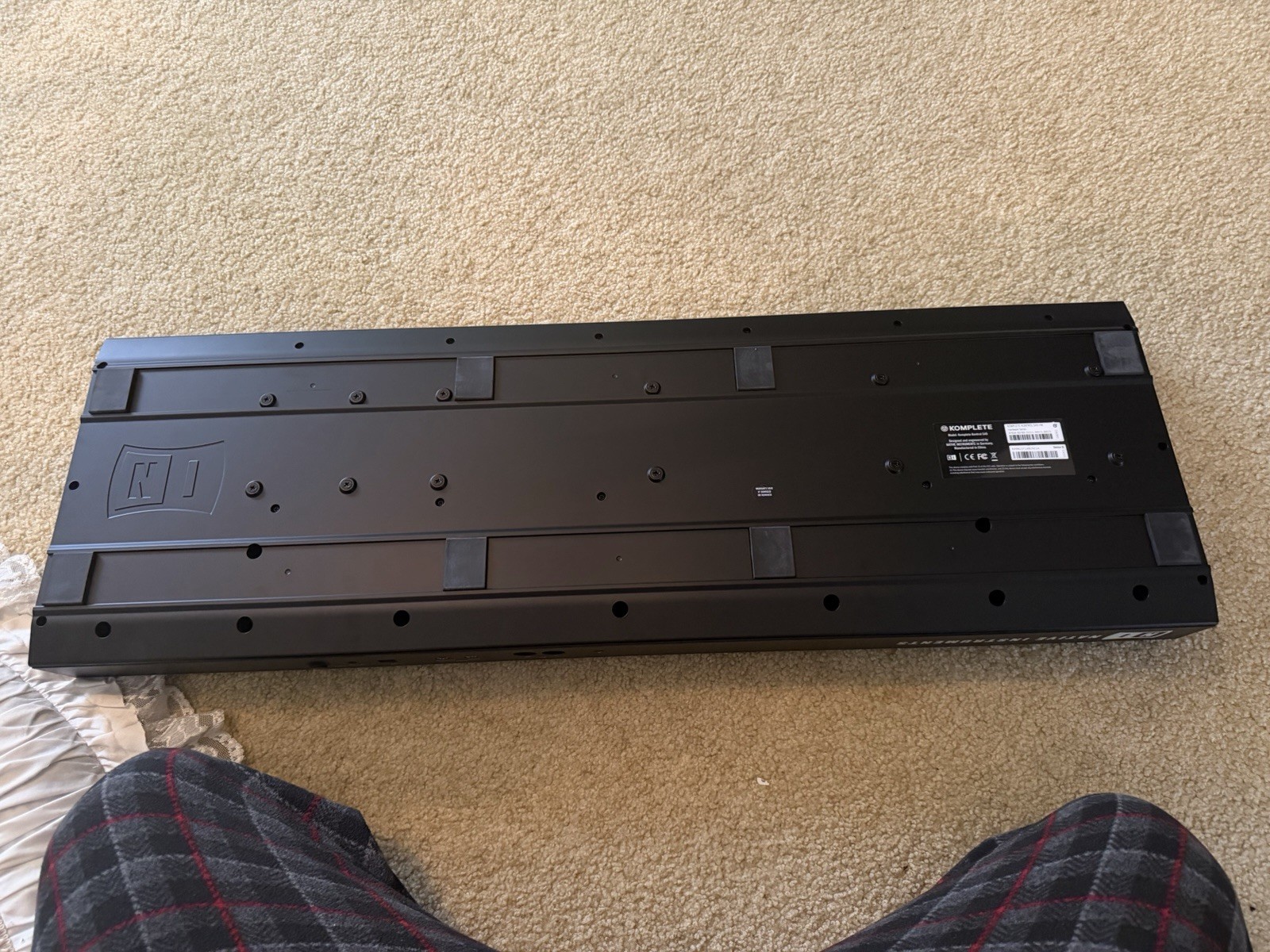 Native Instruments Komplete Kontrol S49 Mk1 Controller Keyboard