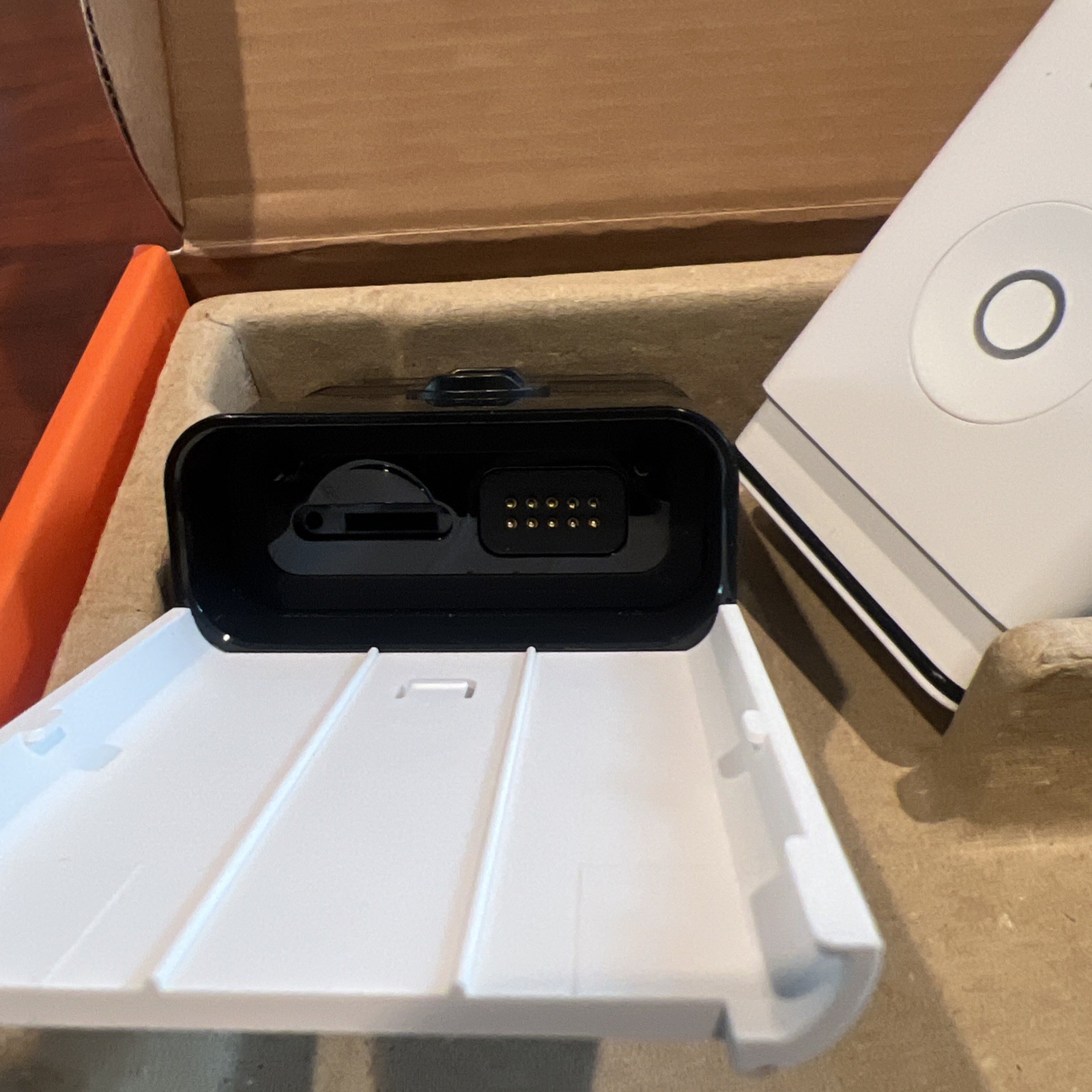 Alarm.com Smart Wireless Doorbell Chime Kit ADC-VDB780B