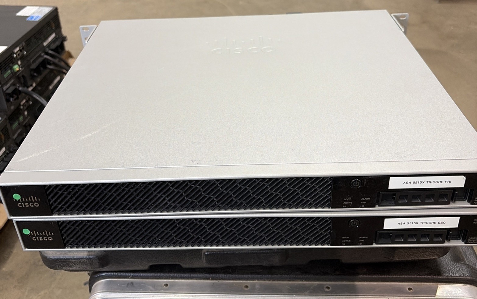 Cisco ASA-5515-X Adaptive Security Appliance Firewall Includes Mounts And Power
