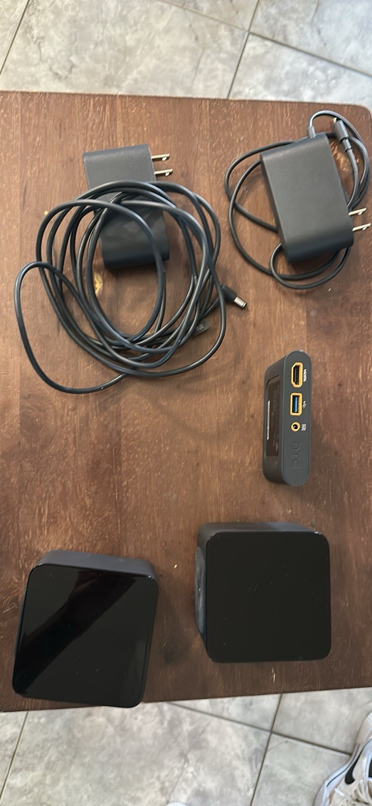 HTC Vive VR Headset Black HDMI Front-Facing Camera IPD Adjustment Controllers
