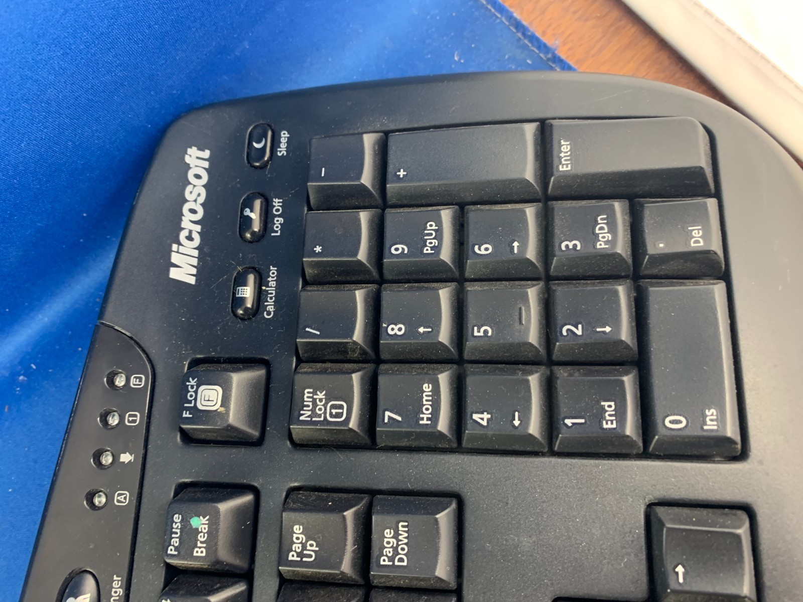 MICROSOFT Digital Media KEYBOARD USB Multimedia 1.0A Model 1031 Wired Black