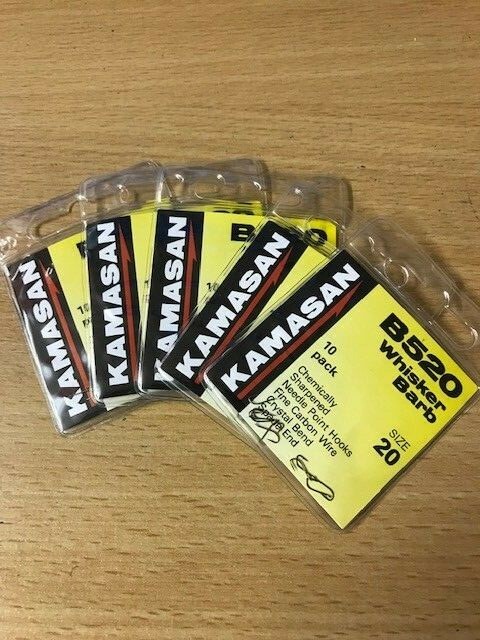 Five packets of Kamasan B520 Barbed Spade End Hooks Size 20