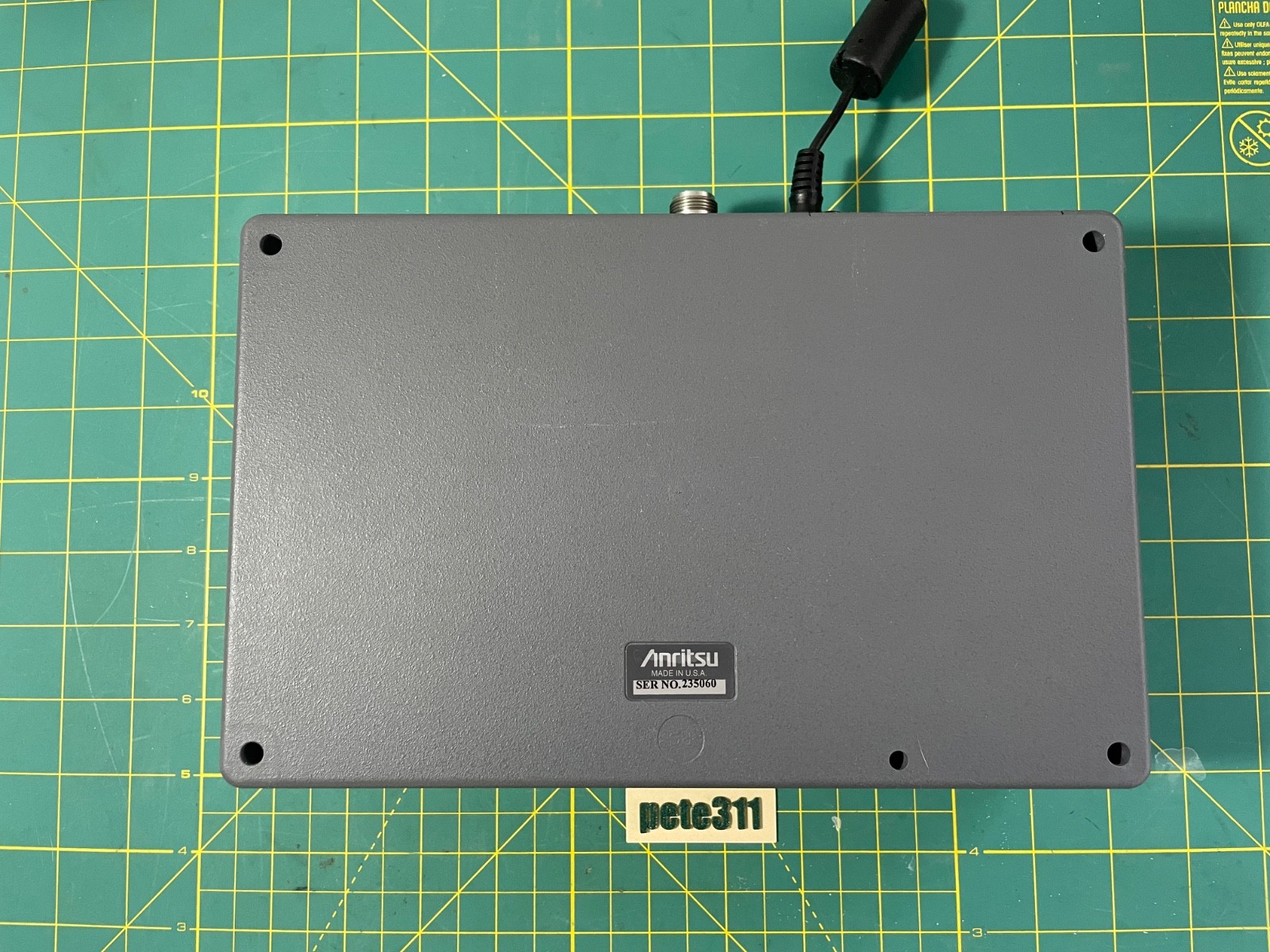 Anritsu Hand Held Spectrum Analyzer MS2711B w/ Case
