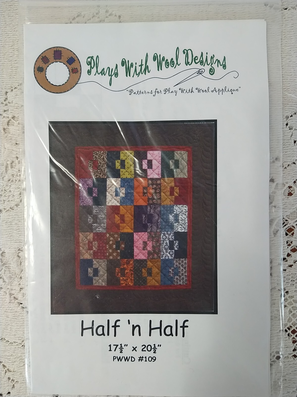 Plays With Wool Designs Pattern Half 'n Half Mini-Quilt 17.5 x 20.5" PWWD #109