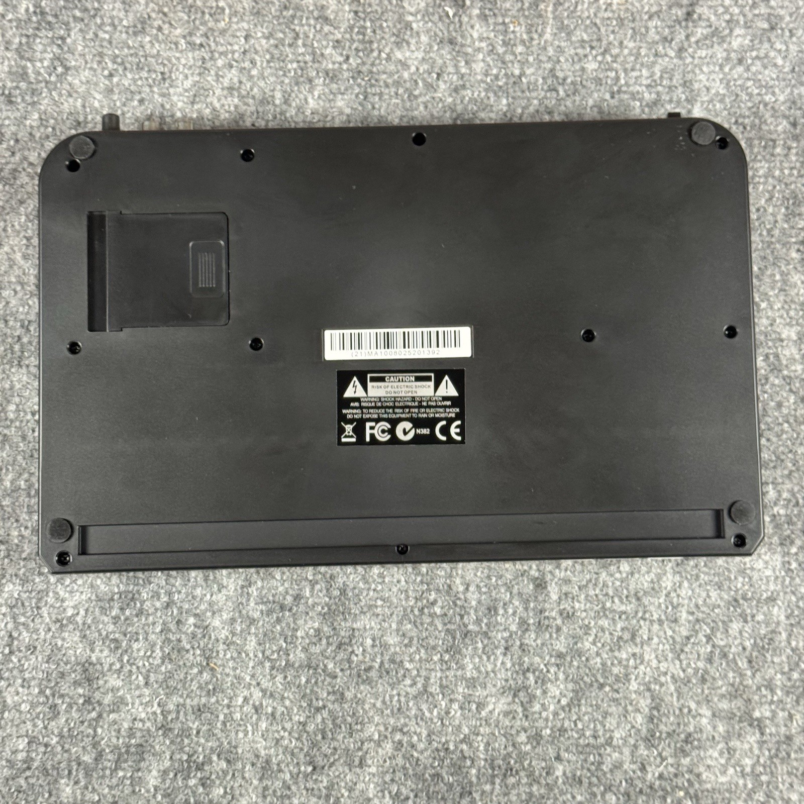 VINTAGE AKAI PROFESSIONAL SYNTHSTATION 25 PORTABLE KEYBOARD CONTROLLER