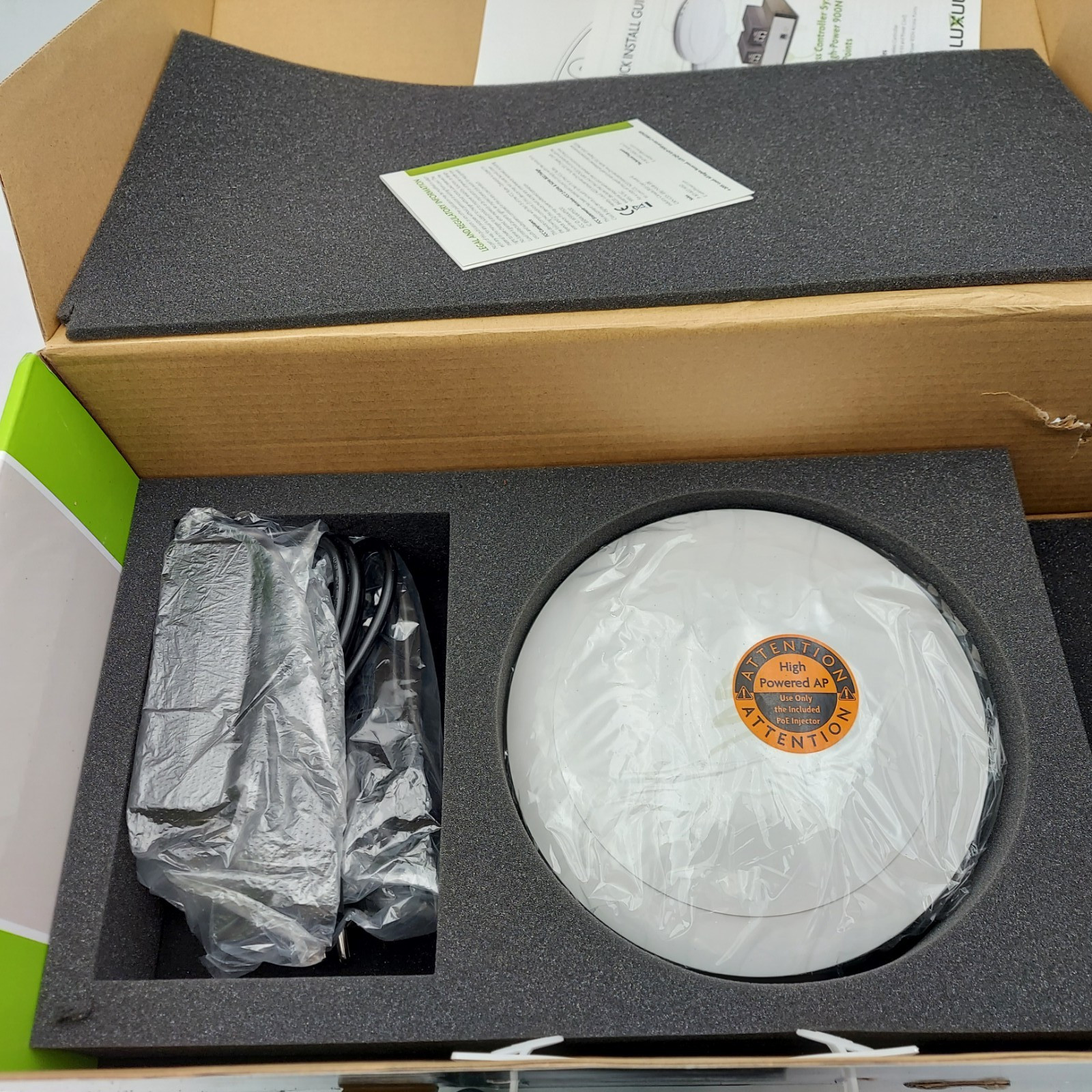 Luxul XWS-2500 Wireless Controller System w/ 2 High-Power 900N Access Points