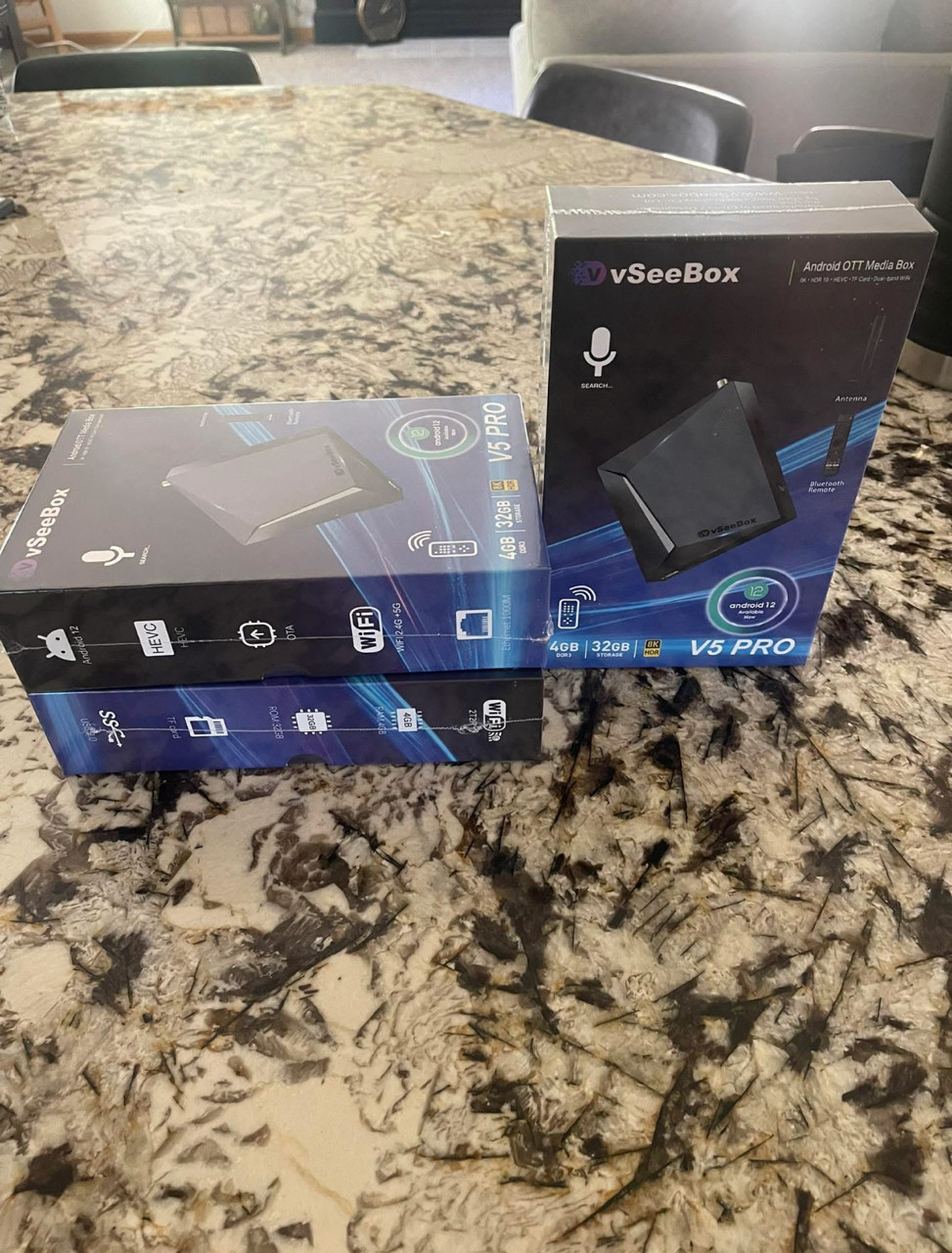 vSeeBox V5 Pro, *NEW* *Authorized And Certified Distributor* Free Shipping!!