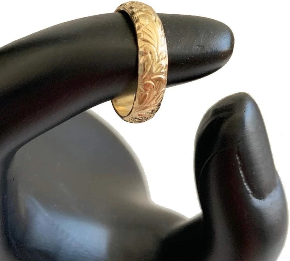 Comfort Fit Adjustable Toe Ring in Gold or Silver - Perfect Summer Accessory