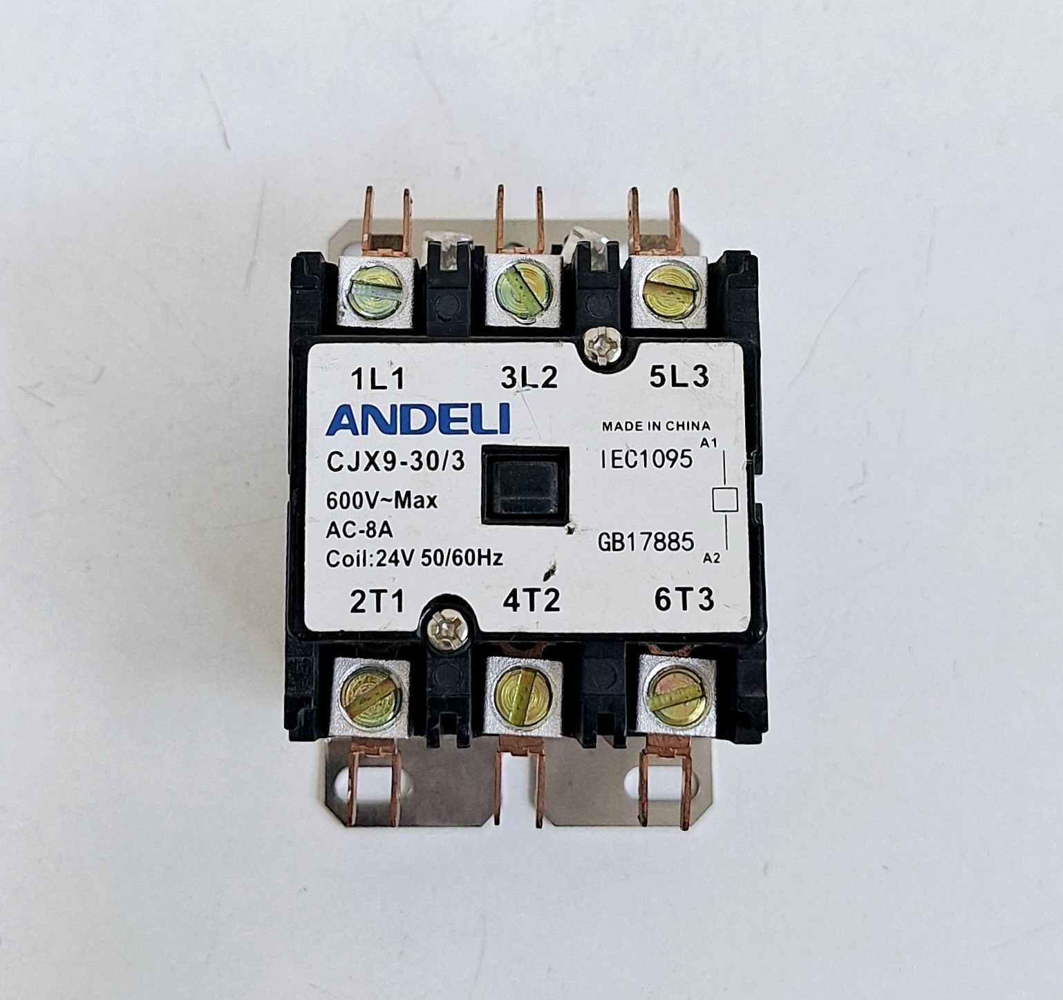 Andeli CJX9-30/3 Contactor 600V AC-8A Coil: 24V 50/60Hz