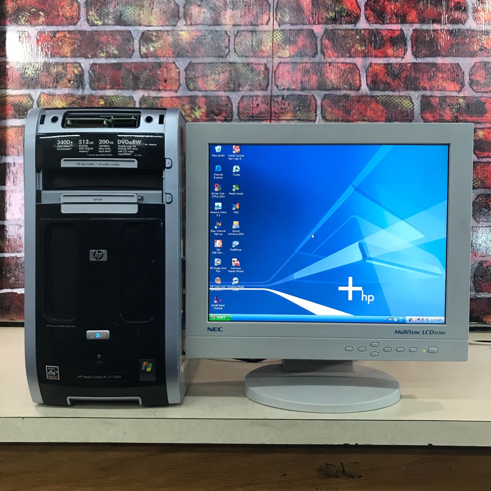 HP Pavilion m1160n PC Retro Gaming AMD Athlon 1.80GHz 768MB RAM (Windows XP MCE)