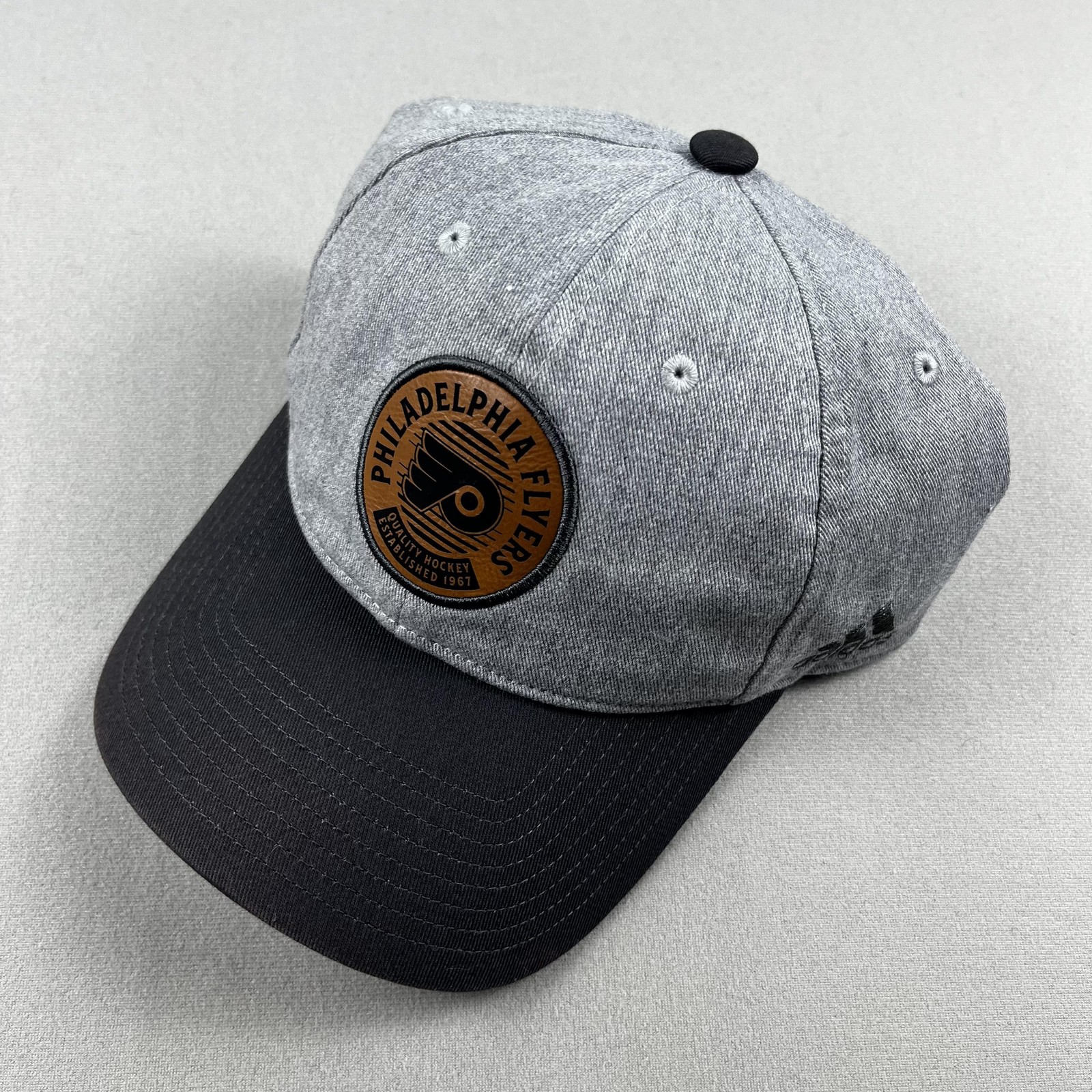 Philadelphia Flyers Hat Cap Strapback Gray Twill Adidas NHL Hockey Leather Strap
