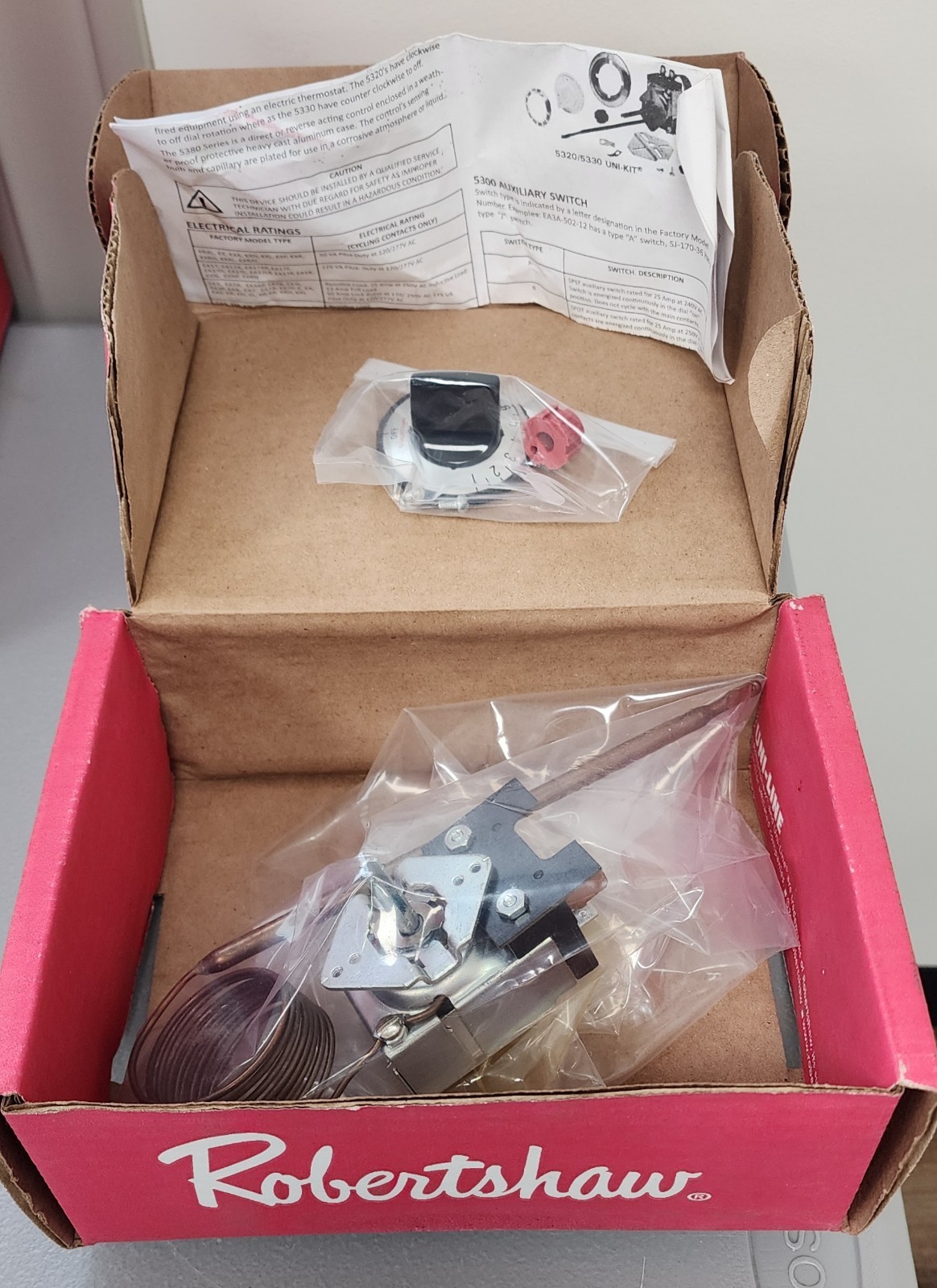 Robertshaw 5300-027 Electric Thermostat SPST KA-604-48 NEW in Open/Damaged Box