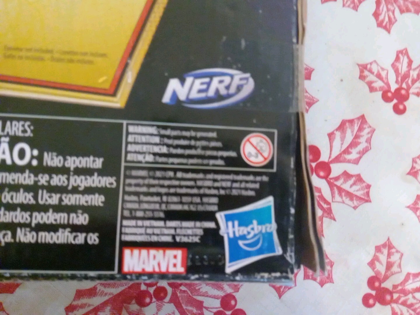 NERF Marvel Studios Spider-Man Web Bolt Blaster Soft Dart Launcher Damaged Box