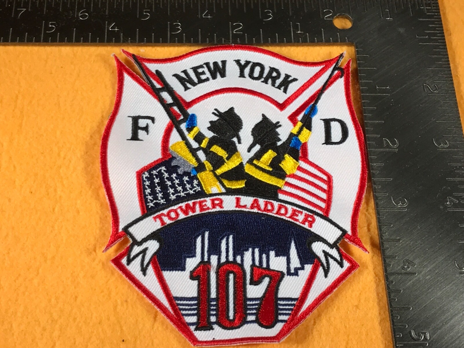 I1-73 NEW YORK FIRE DEPARTMENT PATCH - TOWER LADDER 107 - FLAG
