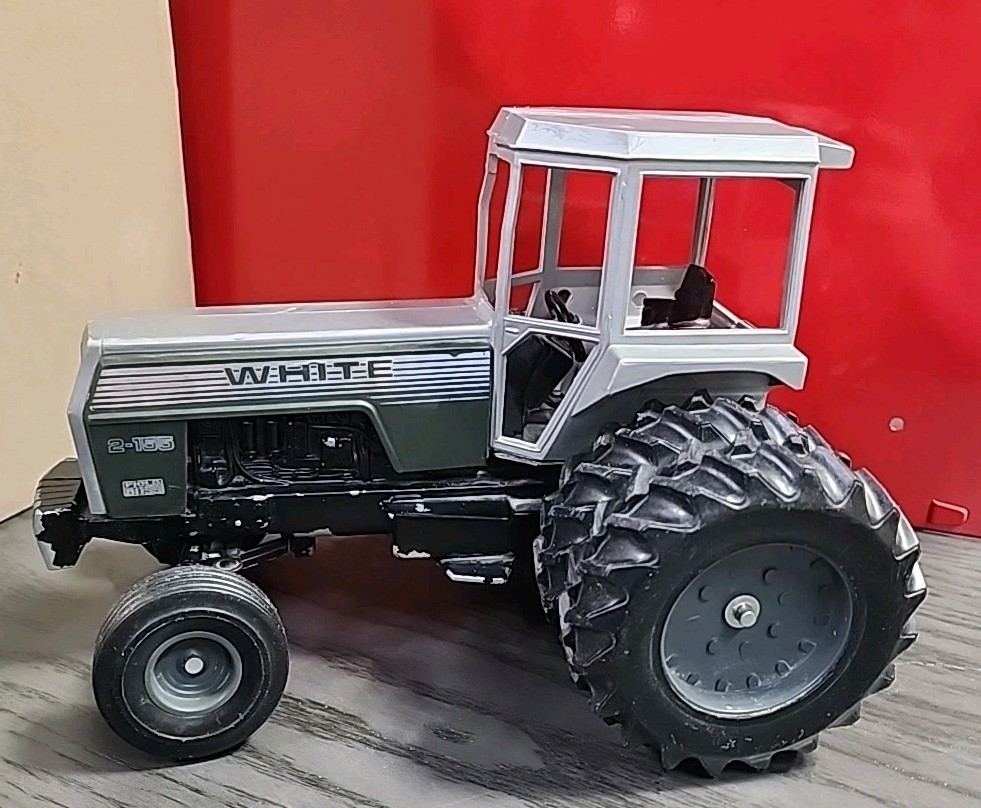 White 2-155 Tractor SILVER Stripe 10th Anniversery 1987 Model NICE!!