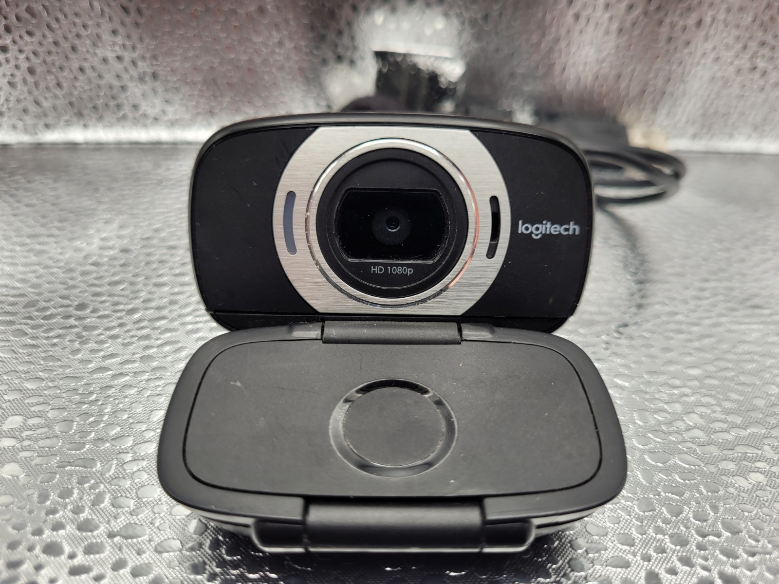 Logitech C615 HD Webcam Full HD 1080p 30fps Mic, Zoom, Skype,  meetings, etc