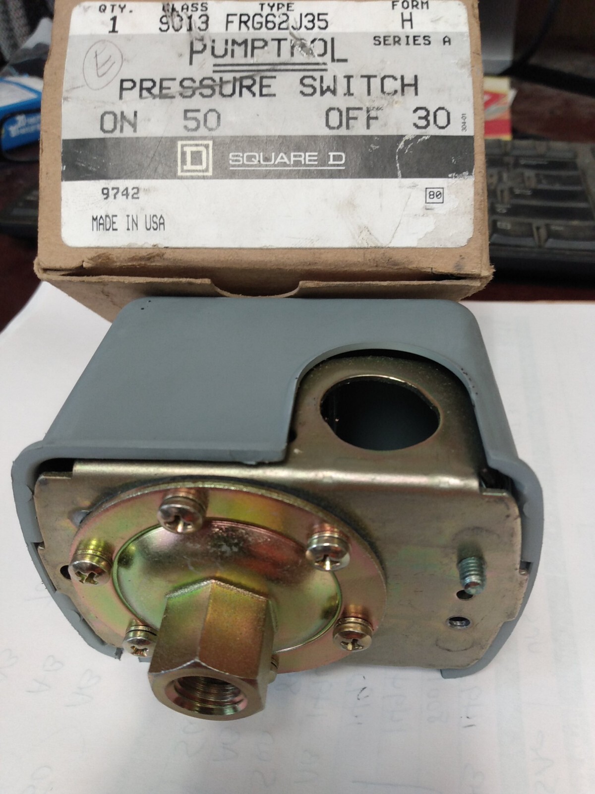 Square D 9013 FRG62J35 Pressure Switch
