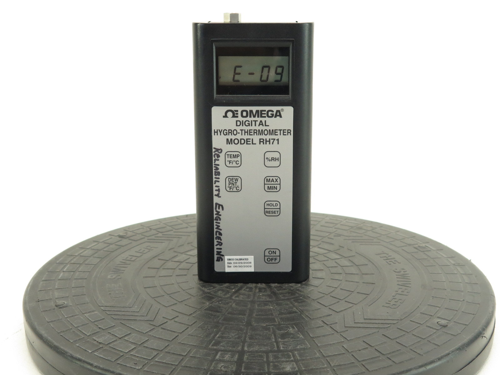 Omega RH71 Digital Hygro-Thermometer With Case and Probe