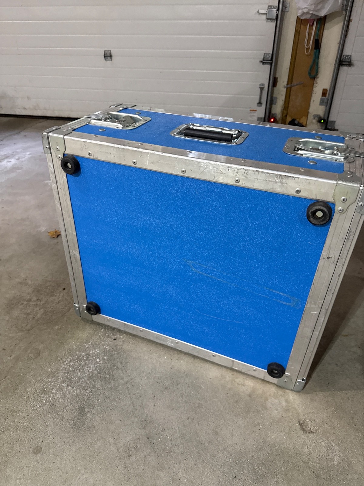 ATA flight case w/wheels