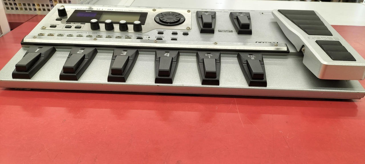 BOSS GT-10 Guitar Effects Processor Multi-Effects Floor Pedal (Unit)From Japan