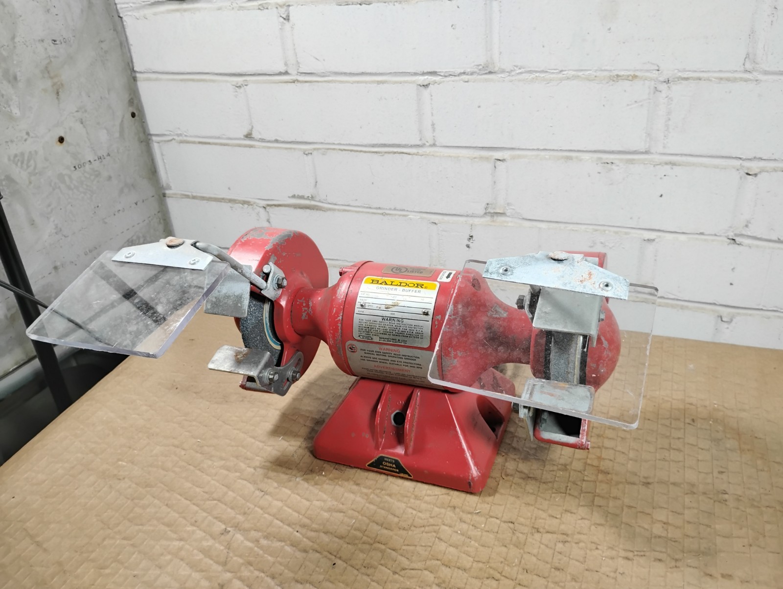 Baldor 612R - 6" Grinder - Buffer 115V .33HP 3600rpm