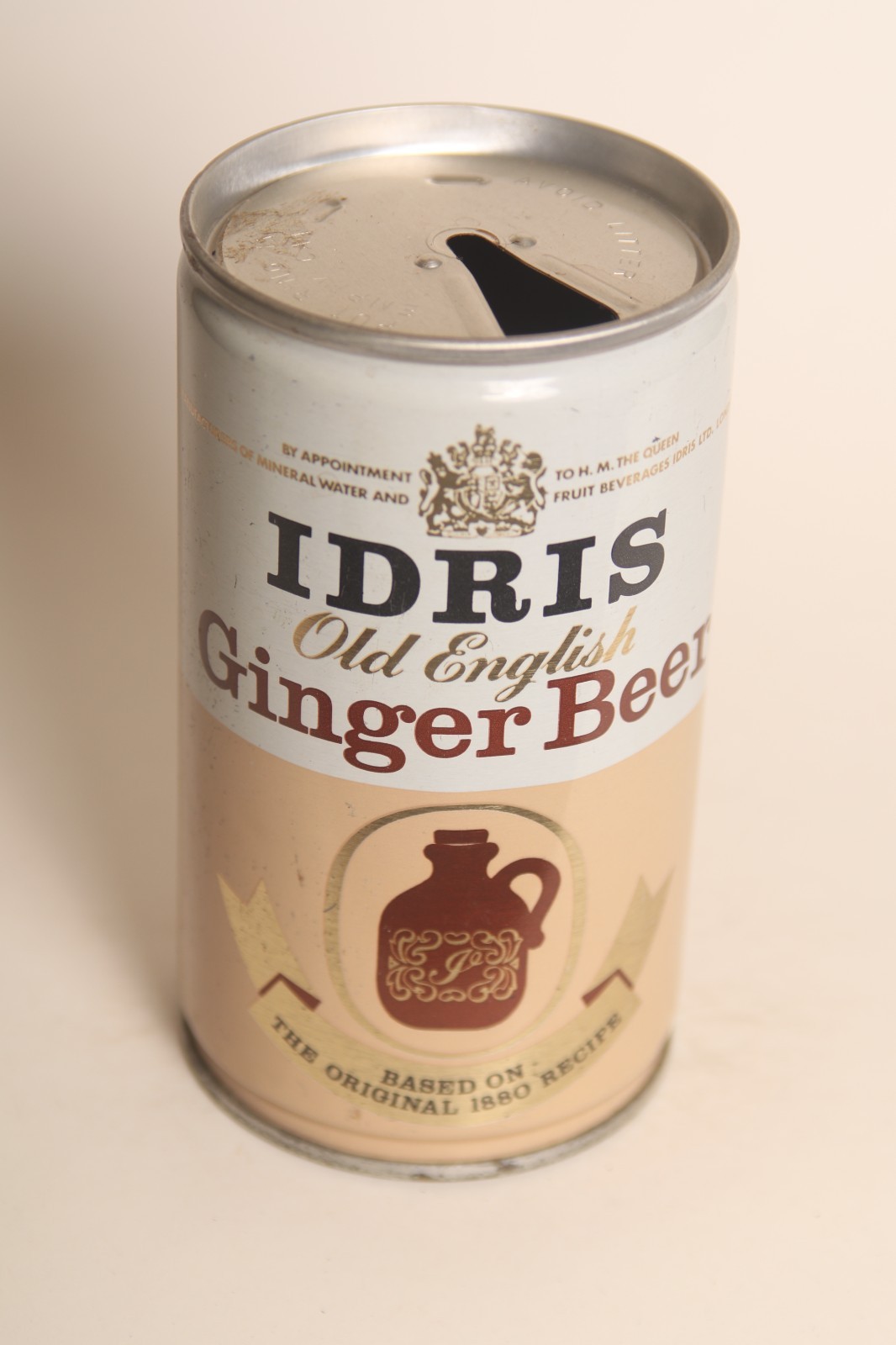Idris Ginger Ale soda can - 12oz