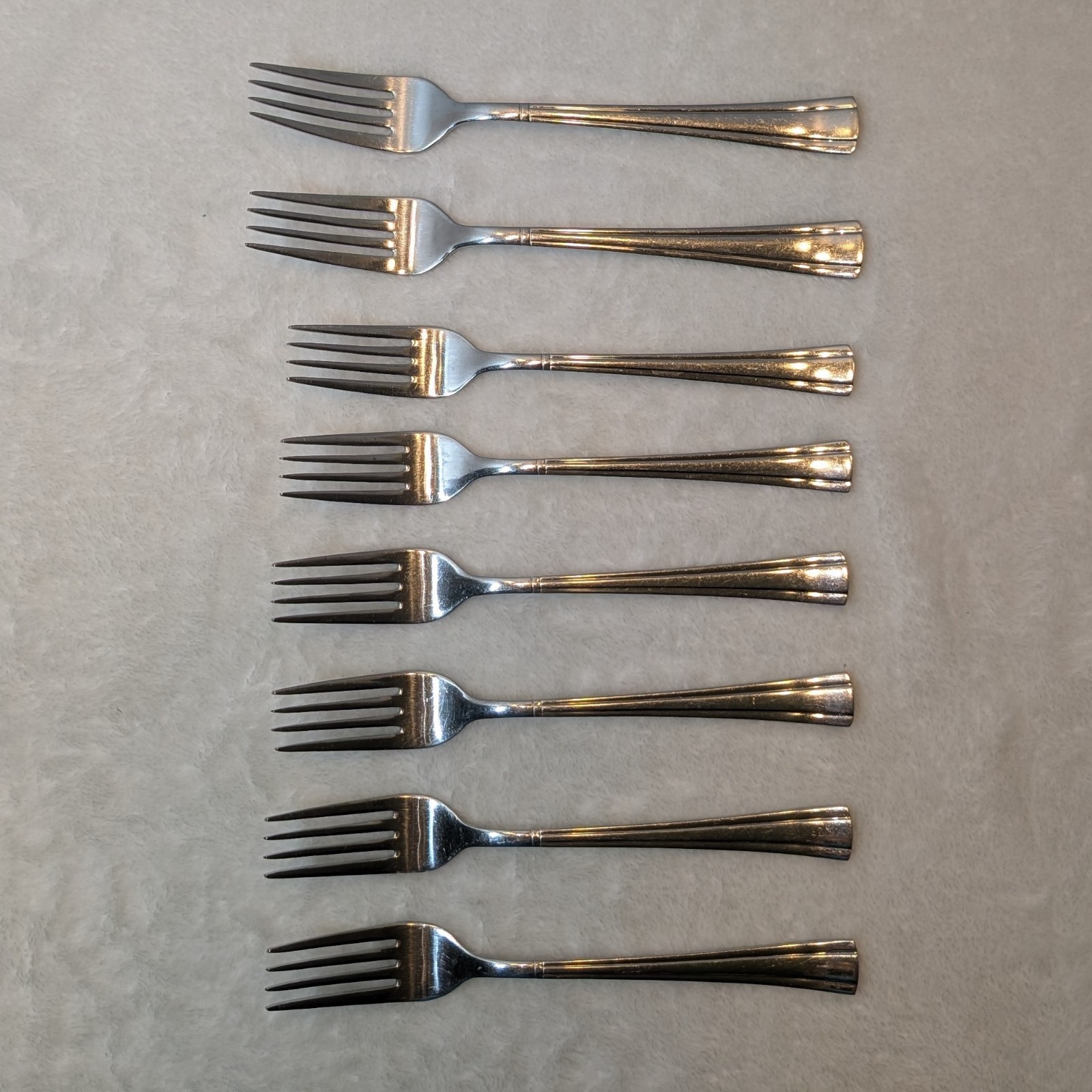 Cuisinart 18/10 Geo Glossy Stainless Flatware Lot 6 Salad 2 Dinner Forks - Korea