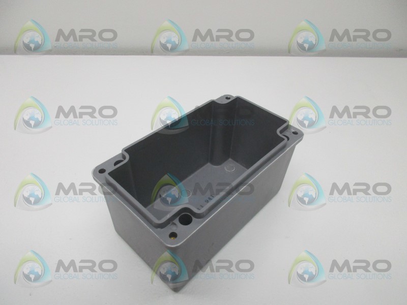 ROBROY CF644 PUSHBUTTON ENCLOSURE (AS PICTURED) NSNP