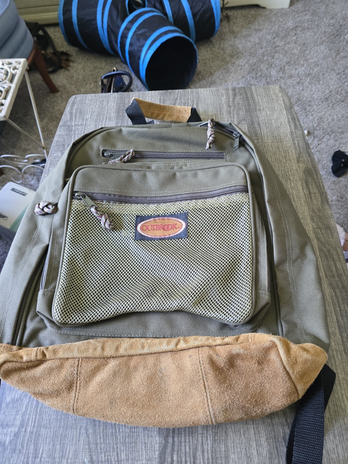 Outbrook Canvas Hiking Backpack Medium Green/Tan/Black 4 Pockets Padded Straps