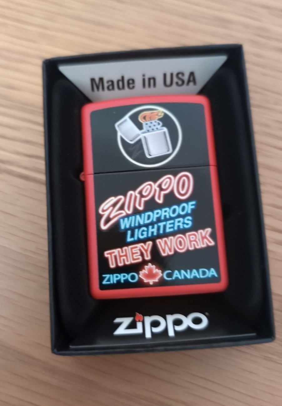Canada plant -  Zippo Windproof Lighters  - Lighter brand new and  Box
