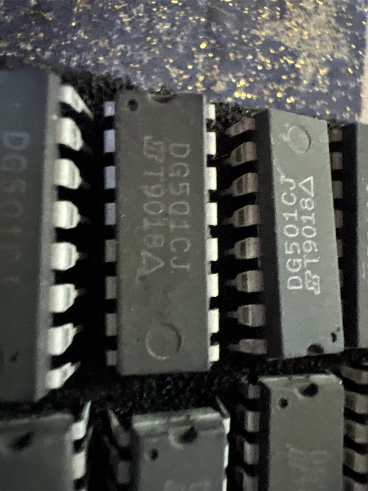 ** QUANTITY 1 ** DG501CJ