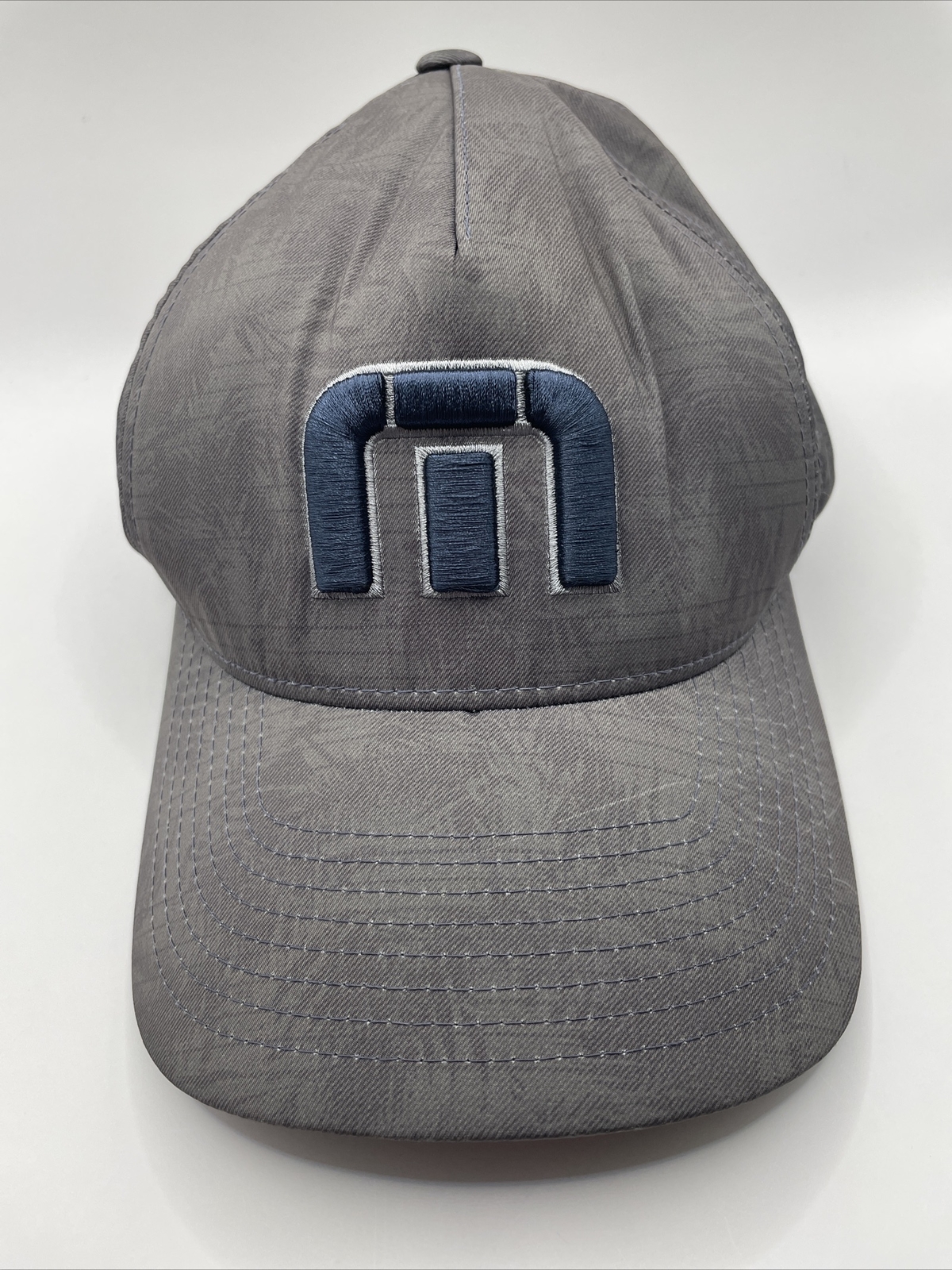 TRAVIS MATHEW Golf Baseball Hat Cap Lightweight SnapBack Gray Blue
