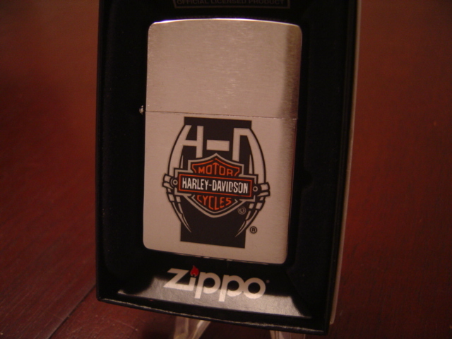 HARLEY DAVIDSON BRUSH CHROME HD ZIPPO LIGHTER MINT IN BOX